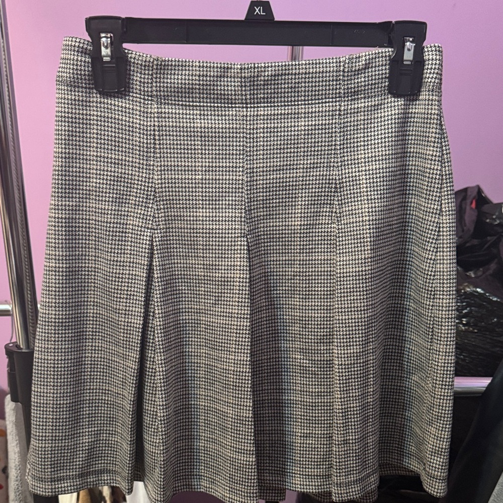 Max Studio Monochrome Houndstooth A-Line Skirt